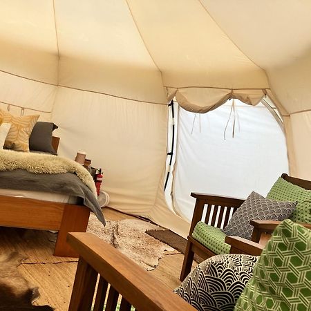 Отель Golden Bay Glamping Такака Экстерьер фото