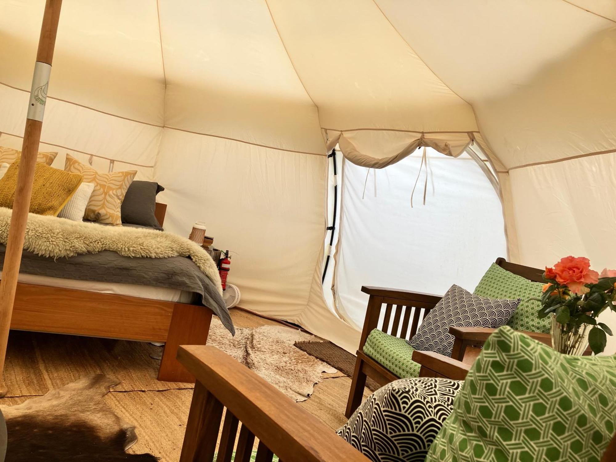 Отель Golden Bay Glamping Такака Экстерьер фото