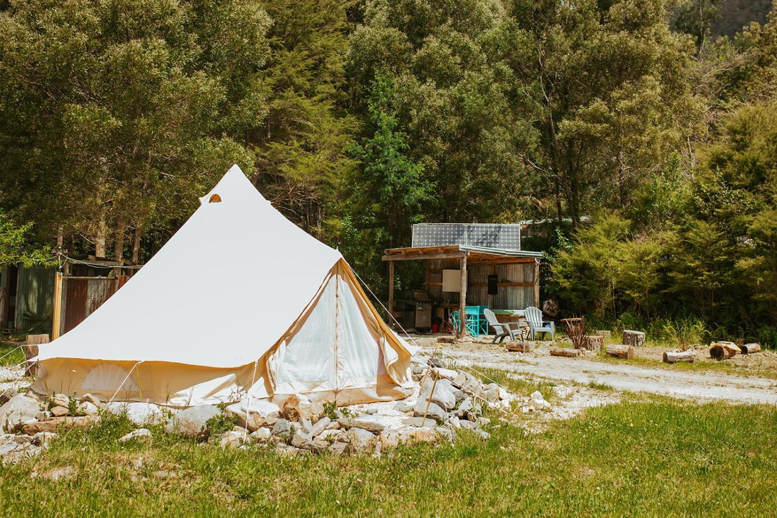Отель Golden Bay Glamping Такака Экстерьер фото
